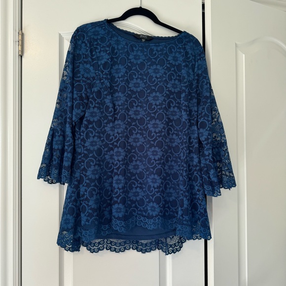 💕Host Pick💕 IMNYC Blue Lace Overlay Top - Picture 2 of 9